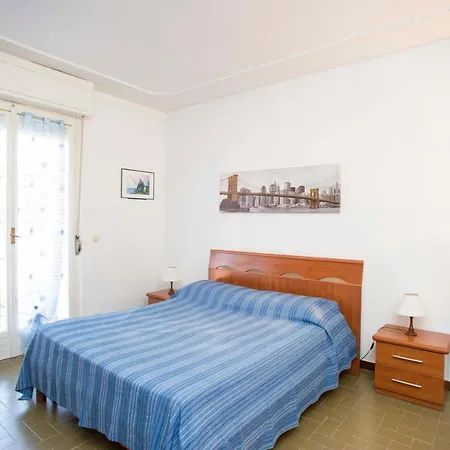 Trilocale Mediterraneo Apartment *
