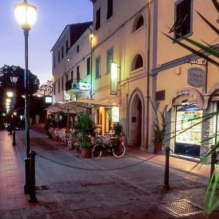 Trilocale Mediterraneo Apartment